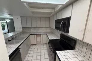 28 Casarena Ct, Winter Haven, FL 33881 - Photo 4