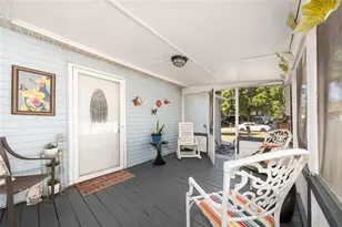 2605 Island Oaks E, Lakeland, FL 33805 - Photo 4