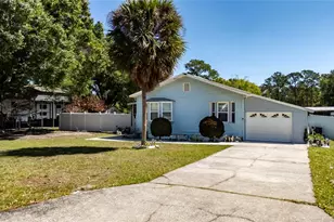 2605 Island Oaks E, Lakeland, FL 33805 - Photo 1