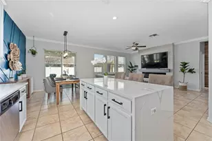 2546 Eagle Bay Blvd, Kissimmee, FL 34743 - Photo 22