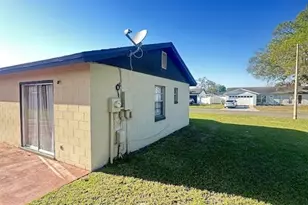 106 Toluca, Kissimmee, FL 34743 - Photo 2