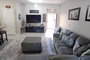 2438 N Seven Oaks Dr, Saint Cloud, FL 34772 - Photo 10