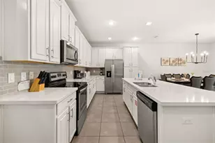 1539 Carey Palm Cir, Kissimmee, FL 34747 - Photo 6