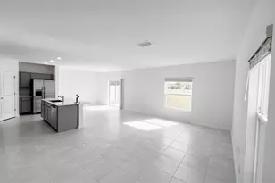 1658 Teagan Ln, Winter Haven, FL 33884 - Photo 4