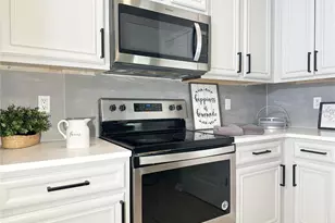 10341 Lake District Ln, Orlando, FL 32832 - Photo 8