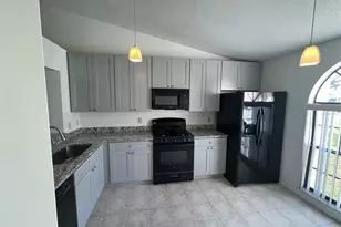 3160 Smoke Signal Cir, Kissimmee, FL 34746 - Photo 6