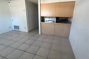 6 Lake Villa Way, Kissimmee, FL 34743 - Photo 2