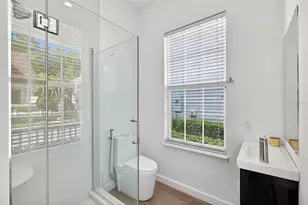 810 Lake Evalyn Dr, Celebration, FL 34747 - Photo 18