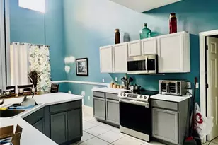 2521 Jasmine Trace Dr, Kissimmee, FL 34758 - Photo 8