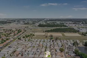 120 Thornton Park Ave, Davenport, FL 33897 - Photo 36