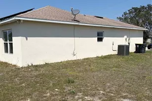 1939 Manatee Dr, Kissimmee, FL 34759 - Photo 2