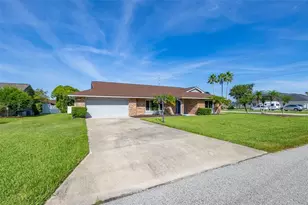 2 Claymont Ct S, Palm Coast, FL 32137 - Photo 4