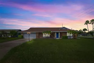 2 Claymont Ct S, Palm Coast, FL 32137 - Photo 1