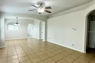 2850 Osprey Cove Pl, Kissimmee, FL 34746 - Photo 4