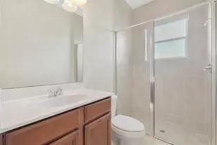 3821 Shoreview Dr, Kissimmee, FL 34744 - Photo 12