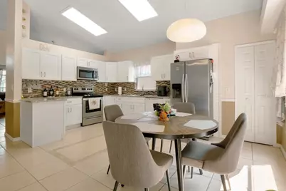 4381 Creekside Boulevard, Kissimmee, FL 34746 - Photo 26