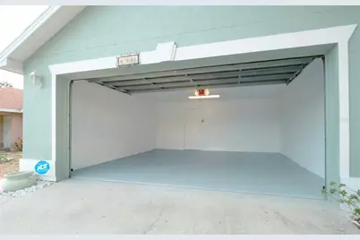 4381 Creekside Boulevard, Kissimmee, FL 34746 - Photo 2