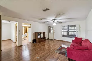 2867 Longleaf Ct, Kissimmee, FL 34746 - Photo 6