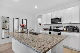 5740 Grey Granite Wy, Lakeland, FL 33811 - Photo 22