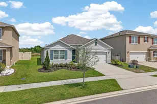 5740 Grey Granite Wy, Lakeland, FL 33811 - Photo 4