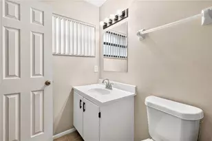2791 King Oak Cir, Saint Cloud, FL 34769 - Photo 16