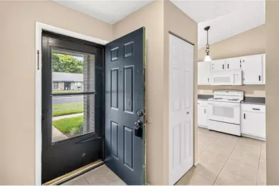 2791 King Oak Circle, Saint Cloud, FL 34769 - Photo 4