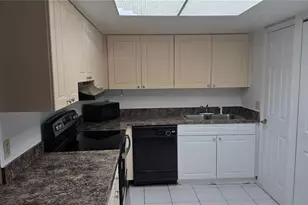 9903 Turf Way, Orlando, FL 32837 - Photo 4