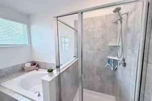 225 Bogey Dr, Davenport, FL 33896 - Photo 20