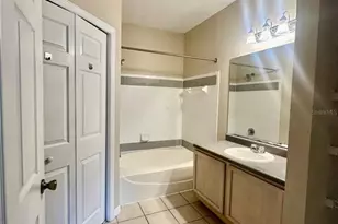 3250 Corona Village Way, Orlando, FL 32835 - Photo 14