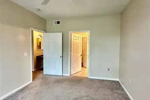 3250 Corona Village Way, Orlando, FL 32835 - Photo 18
