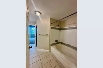 3250 Corona Village Way #206, Orlando, FL 32835 - Photo 14
