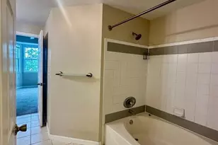 3250 Corona Village Way, Orlando, FL 32835 - Photo 14