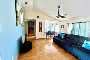 9120 Queen Elizabeth Ct, Orlando, FL 32818 - Photo 8