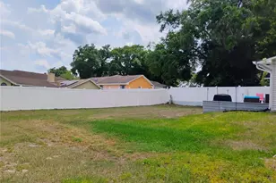 9120 Queen Elizabeth Ct, Orlando, FL 32818 - Photo 16