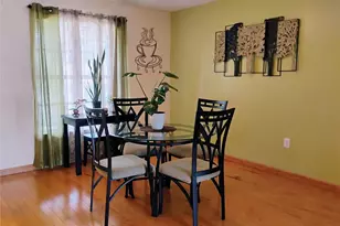 9120 Queen Elizabeth Ct, Orlando, FL 32818 - Photo 4