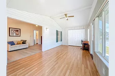 980 7th Street NW #43, Largo, FL 33770 - Photo 30