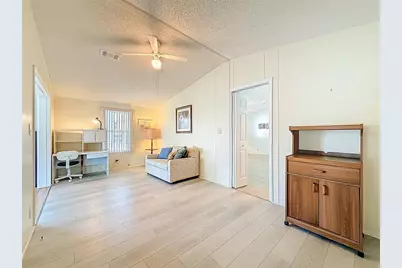 980 7th Street NW #43, Largo, FL 33770 - Photo 22