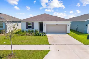 425 Silver Palm Dr, Haines City, FL 33844 - Photo 1