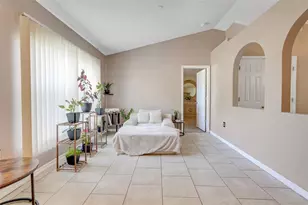 902 Cannes Dr, Kissimmee, FL 34759 - Photo 16