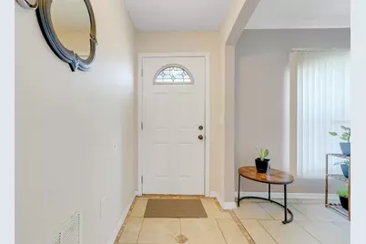 902 Cannes Drive, Kissimmee, FL 34759 - Photo 4