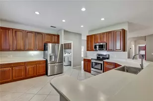 352 Hamrick Dr, Kissimmee, FL 34759 - Photo 30