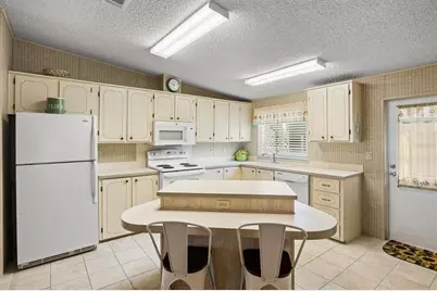 6617 Westchester Drive NE, Winter Haven, FL 33881 - Photo 6