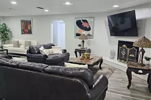 1745 Foxcreek Ln, Apopka, FL 32703 - Photo 12