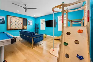 8013 Oak Shadow Ct, Davenport, FL 33837 - Photo 16