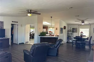 1124 Dara Cay Dr, Kissimmee, FL 34741 - Photo 6