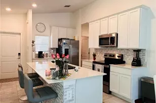 4260 Pebbles Throw Dr, Kissimmee, FL 34746 - Photo 6