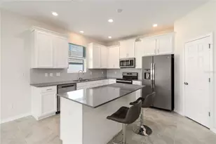 1651 Chatsworth Cir, Saint Cloud, FL 34771 - Photo 8