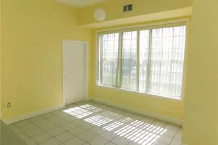1720 Arabian Ln, Palm Harbor, FL 34685 - Photo 10