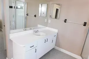 1720 Arabian Ln, Palm Harbor, FL 34685 - Photo 40