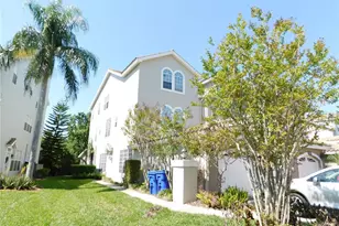 1720 Arabian Ln, Palm Harbor, FL 34685 - Photo 8